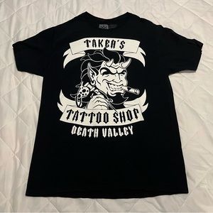 WWE Shop THE UNDERTAKER “Taker’s Tattoo Shop Death Valley” Authentic S/S T Shirt